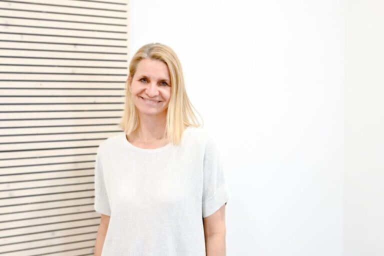 Dr. Alexandra Gala-Kokalj